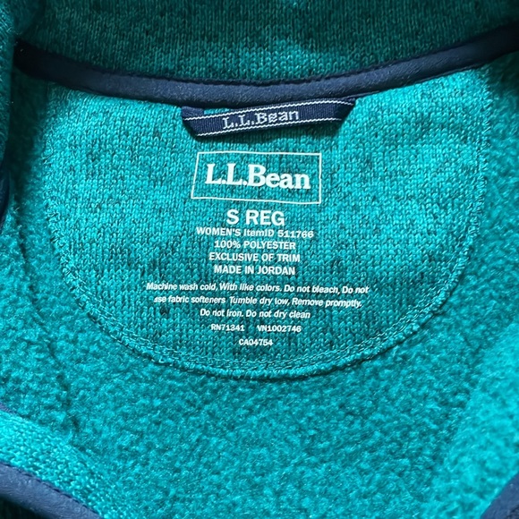NWOT Women's L.L.Bean Sweater Fleece Long Vest - Picture 3 of 9